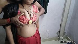 desi bhabhi seduces in saree for hardcore auntie housewife pounding