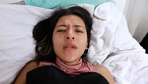 quieres ver como termino llenando su culo apretado de corrida?