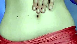 wanna see this gym trainer's belly fetish make you jerk off?