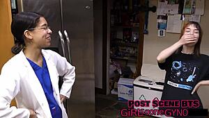 perverted podiatrist ditria rose gives backstage latex footjob tickle