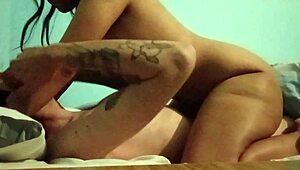 pareja argentina cogiendo con tatuajes y besos calientes 😘🔥