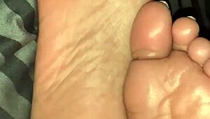 those sexy ebony candid soles got me hooked 👣😍