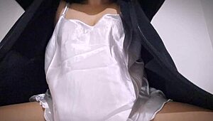 chubby mature milf hairy pussy closeup after long day masturbating