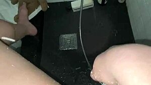 Young Elite Saudi Girl Perfect Body Showers Masturbates Tight Pussy Arabian Snowwhite