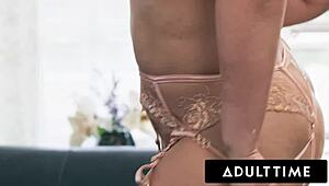 whoa sarah arabic's big natural tits and fat ass oiled for deepthroat rough fuck 😜💦