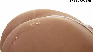 hey zuzu sweet that big dick client massage turning steamy? 😏💦