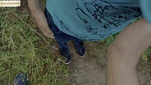 desi indian college pair fucks tight pussy outdoors