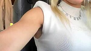 Shoot Cum While Chatting Live