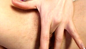 WATCH SHAVED WET PUSSIES SQUIRTING NONSTOP IN CLOSE-UP WEBCAM COMPILATION!