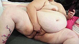 big dildo stretches and pounds my wet pussy deep