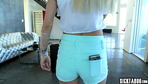 Stepmom Brandi Love, fuck my tight teen pussy!