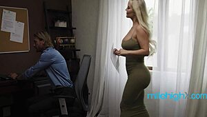 her massive ass on my birthday feels so damn good