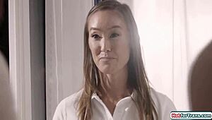 Shemale Couple Delivers Bareback Anal Pounding to Sexy Masseuse in California