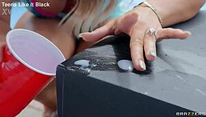 ana foxxx want impregnation vacation creampie poolside doggystyle?