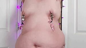 i'm this fat bbw slut bound blindfolded cumming hard on huge vibrator