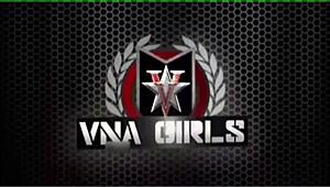 Mugur fingers wet milf pussy before drilling deep