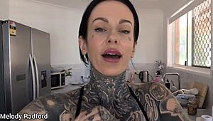 Gold coast holiday vlog with curvy aussie milf