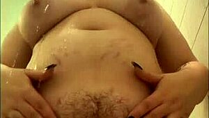 Chubby emo babe rams dildo deep in wet shower pussy til orgasm squirt