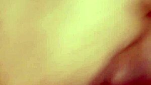 sundaydogood614 drops hot shaved pussy play on jul 30