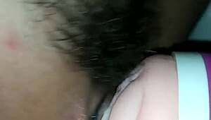 WOW, teen solo fists her fake pussy toy deep and hard!