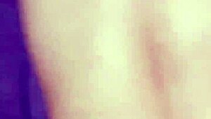 damn bending my latina wife over doggystyle her big ass takes my cock so deep 😍🍑