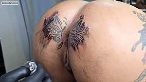 check out this milf's massive pussy lips getting stretched by huge black cock creampie surprise