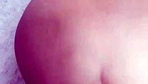 casually spotting that delicious curvy latina from cdmx bending over