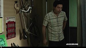 jemima kirke's topless tease in girls s06e01