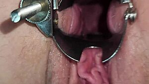 Mutual Session Opens Pink View With Speculum Wide