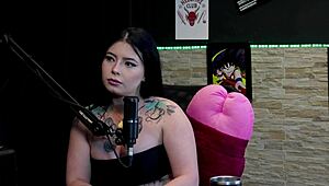 Kalyca skin fetish expert blows 24cm cock loves thick small dicks too