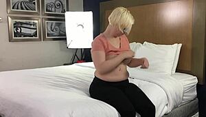 violet vixen fingers her shaved pussy up close