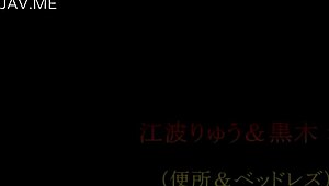 Belo's crazy lesbian throat kiss obscenity drives sluts nasty tits wild!