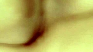 sundaydogood614 drops hot shaved pussy play on jul 30