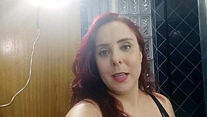 Amateur redhead deepthroats BBC in bath before monster cock interracial fuck