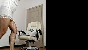 A village mature dances her thick curves in the morning breeze, flaunting that homemade milf body at home