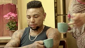 o corno watches while the corretor bbc stretches that trans ass to orgasm