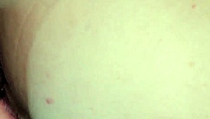 Mutual Session Opens Pink View With Speculum Wide