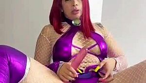 Curvy Latina Stepmom Cosplays Starfire for Halloween Fuck Session