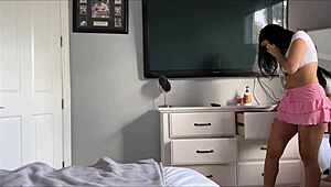 vacation accident... thick arab stepsis roxie sinner shares bed with alex adams? family therapy turns wild?