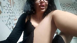 chantalchannel's stepmom feet got me so horny those lil italian piedini della matrigna 😍👣