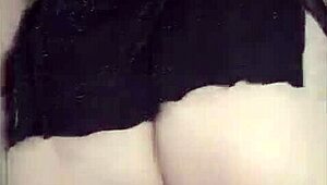 me spanking my fat ass hard... oops missed a spot!! 🍑🔥