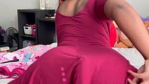 Sexy ebony babe rides to intense orgasm