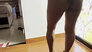 damn this latina's big ass shakes so good while dancing...