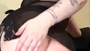 me spanking my fat ass hard... oops missed a spot!! 🍑🔥