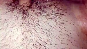 Sveltina Italiana Teases with Slim Curves and Charm