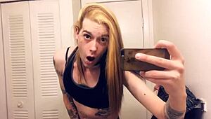 omg this hot tranny slut in tight leggings is fingering her cute clit to explosion 💦😘