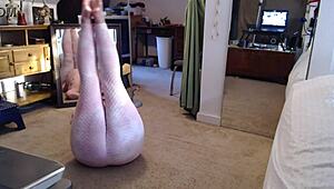 watch dawnskye1962's huge tits stretch in morning sexercise!