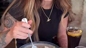 dating bella mia turns into wet pussy tease in paris