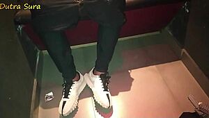 corninho called a hung black guy to fuck me dancing at spicy club small tits interracial blowjob 😏🍆