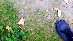 wanna see me balancing barefoot outdoors in sheer pantyhose teasing my german nylon toes and feet